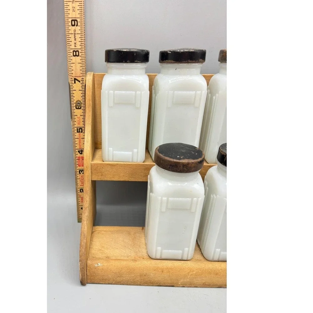 The Unbranded Brand vintage milk